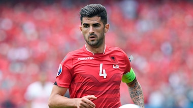 Calciomercato Napoli, dall'Inghilterra: «Arsenal, pronti 20 milioni per Hysaj»