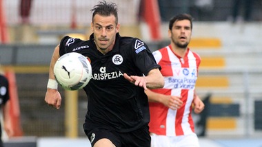 Calciomercato, il Verona su Calaiò: fitta concorrenza