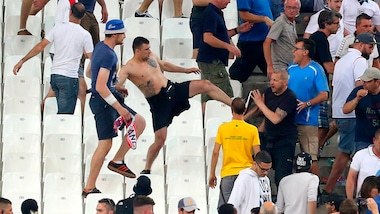 Euro 2016: giovedì Inghilterra-Galles, Lens si prepara al peggio