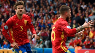 Euro 2016, Spagna-Repubblica Ceca 1-0: Piqué decisivo