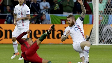 Euro 2016, Portogallo-Islanda 1-1: Ronaldo delude