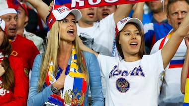 Russia-Slovacchia, che show sugli spalti