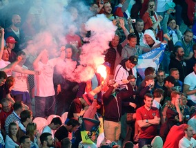 Euro 2016, ancora violenza: scontri a Lille tra russi e inglesi