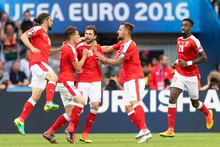 Euro 2016, Romania-Svizzera 1-1: Mehmedi risponde al rigore di Stancu