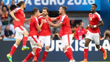 Euro 2016, Romania-Svizzera 1-1: Mehmedi risponde al rigore di Stancu