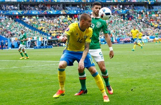 Calciomercato Juventus, «Sfida a Roma e Lazio per Lindelöf»