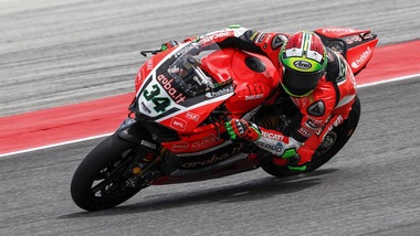 SBK Misano: a Giugliano le FP1, Hayden domina le FP2