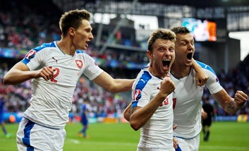 Euro 2016, Repubblica Ceca-Croazia 2-2: Skoda e Necid puniscono i croati
