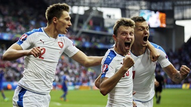 Euro 2016, Repubblica Ceca-Croazia 2-2: Skoda e Necid puniscono i croati