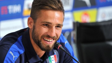 Calciomercato Pavoletti: «A casa mia tutti milanisti, ma io gioco col Genoa»