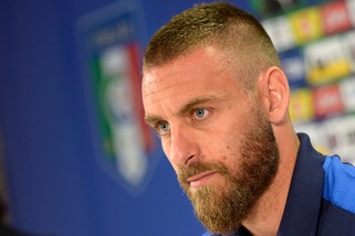 Euro 2016 Italia, De Rossi incorona la BBC: «I migliori del mondo»