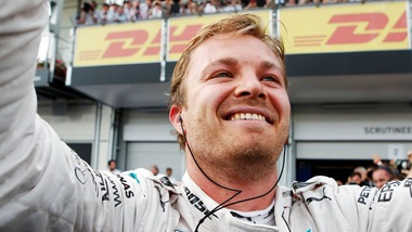 F1, Rosberg torna grande: il titolo a 2,20