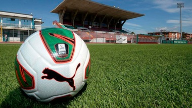 Calciomercato Alessandria, passa al Lecce il difensore Vitofrancesco