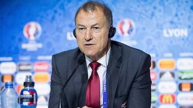 Euro 2016, De Biasi spera in Conte: «Una mano per la mia Albania»