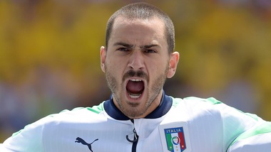 Calciomercato Juventus, dall'Inghilterra: «Bonucci, Conte ci riprova!»