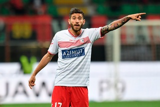 Calciomercato Bologna, Crimi al Carpi a titolo definitivo