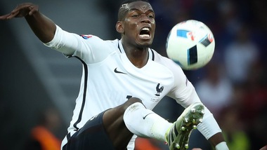 Calciomercato, Pogba ancora alla Juve a 1,90