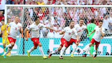 Euro 2016, Ucraina-Polonia 0-1: ci pensa Blaszczykowski, ottavi con la Svizzera