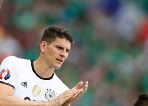 Calciomercato Fiorentina, Gomez tra gol e riscatto