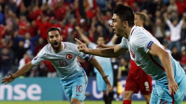 Euro 2016, turchi sono furiosi: «Basta pizza e prodotti dell'Italia»