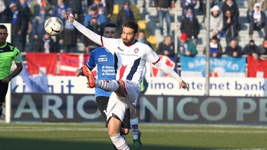 Calciomercato Crotone, l'obiettivo è trattenere Ferrari