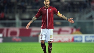 Calciomercato Crotone, sfida con il Cagliari per Ceccherini