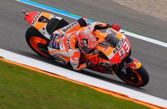 MotoGp, Assen: Marquez primo nelle ultime libere, Rossi è 2°