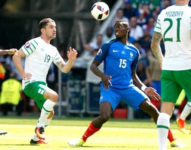 Euro 2016: Gary Lineker polemico contro Pogba: «Il giocatore più sopravvalutato del mondo?»