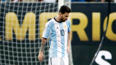 Coppa America, in finale Argentina ko 4-2 ai rigori, Trionfa il Cile. Messi: «Addio alla nazionale»