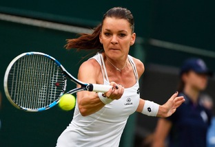 Wimbledon, tutto facile per la Radwanska. Fuori la Knapp
