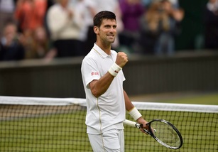 Wimbledon, Djokovic non fa scherzi: Mannarino ko in tre set