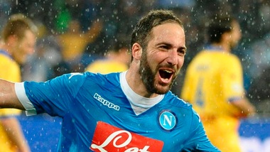 Calciomercato Napoli, fratello Higuain: «Atletico Madrid? E' tra le big che possono permetterselo»