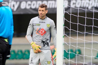 Calciomercato Pescara, ad un passo Bizzarri e Biraghi