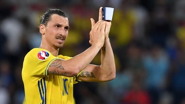 Calciomercato, ufficiale: Ibrahimovic va al Manchester United