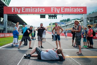 F1, Gp Austria: un tifoso sventolerà la bandiera scacchi
