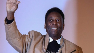 Pelè come Maradona: «Messi è il miglior giocatore del mondo, non lasci l'Albiceleste!»