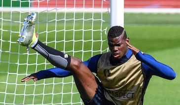 Francia-Islanda, Pogba sceglie il look dorato per i quarti