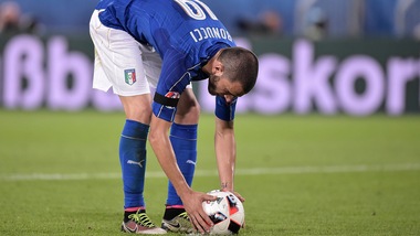 Italia, Bonucci commosso: «Abbiamo sempre giocato con il cuore»