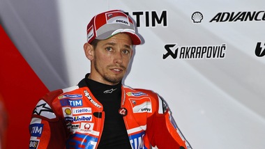 MotoGp, Stoner: «Rossi non è troppo vecchio per vincere il Mondiale»