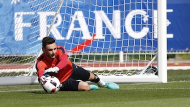 Calciomercato Real Madrid: «Per la porta si pensa a Lloris»