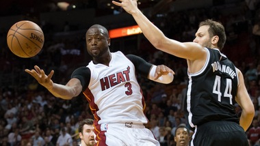 Basket, Nba: Wade lascia Miami e abbraccia i Bulls