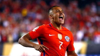 Calciomercato Juventus, dall'Inghilterra: «Offerta al ribasso per Alexis Sanchez»