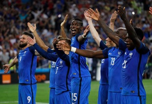 La Francia ruba il "geyser sound" all'Islanda