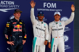 F1, qualifiche Gp di Gran Bretagna: Hamilton, pole position da urlo!
