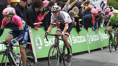Tour de France, Dumoulin vince per distacco la nona tappa