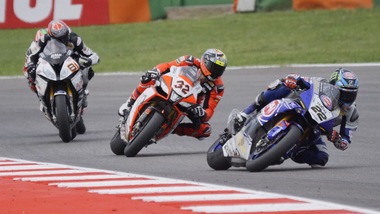 SBK Ducati, Davies: «Correre di notte è divertente»