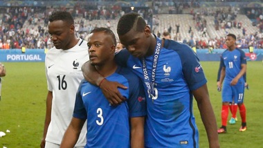 Euro 2016 Francia, Evra: «Chiedo scusa ai francesi»