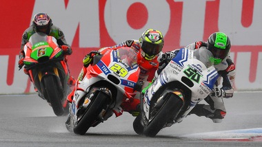 MotoGp, Sachsenring: Iannone il più veloce, Rossi quarto