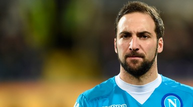 Calciomercato Juventus, Higuain è nel mirino ma il Napoli resiste