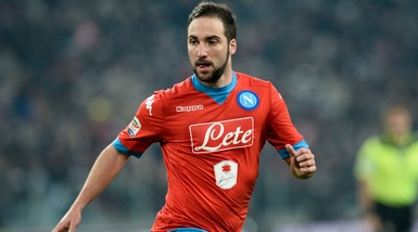 Calciomercato, blitz Juventus per Higuain: lo vuole subito!